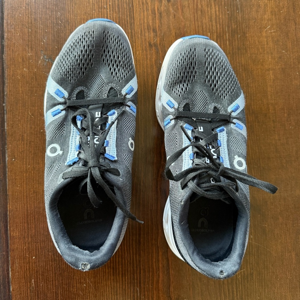 On Cloud Eclipse Running Sneakers - image 4